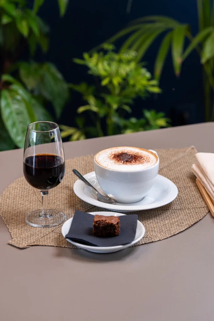 Chocolate brownie with coffee